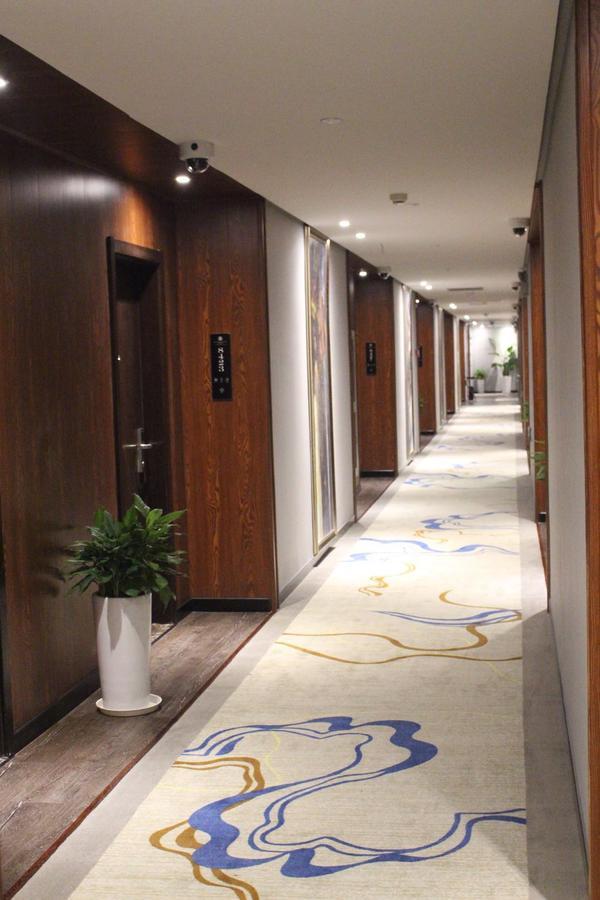 Metropolo,Shanghai,Hongqiao Airport,Wuzhong Road المظهر الخارجي الصورة